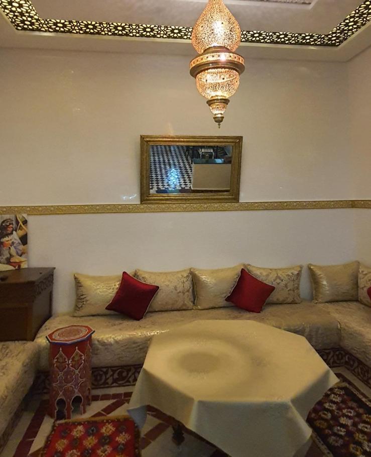 Quarya Assiyahia - Riad Camilia- Maison Entiere Avec Piscine Marrakesh Eksteriør bilde